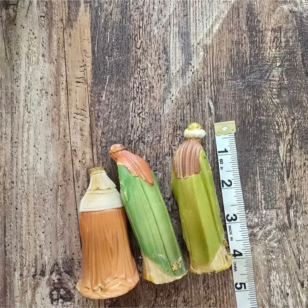 Vintage Art Plastics Hong Kong Nativity Figures Kings Wise Men 3 pcs